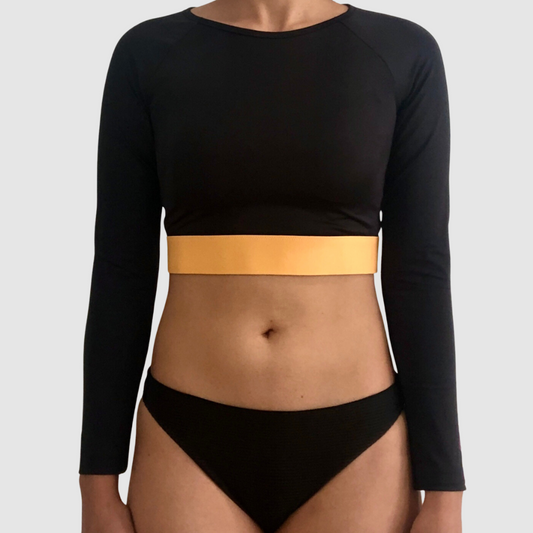 ROXY Cropped Long Sleeve Rashguard - Black